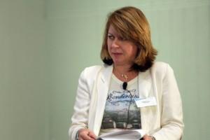 Ποιός θα σκοτώσει τον Καποδίστρια αυτή τη φορά, Tης Λέττα Καλαμαρά