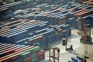 Στα 256,6 δις ευρώ η συνολική αξία των ελληνικών εξαγωγών από την ένταξη της χώρας στην ζώνη του ευρώ
