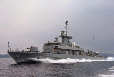 Υψώθηκε η Ελληνική σημαία στην πυραυλάκατο ΡΙΤΣΟΣ (Ρ71) (Vid.)