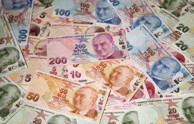 Στάσιμη η τουρκική οικονομία το πρώτο τρίμηνο του 2015