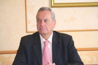 Την παραίτησή του, από αντιπρόεδρος των ΑΝΕΛ, έθεσε στη διάθεση του Π. Καμμένου ο Π. Σγουρίδης