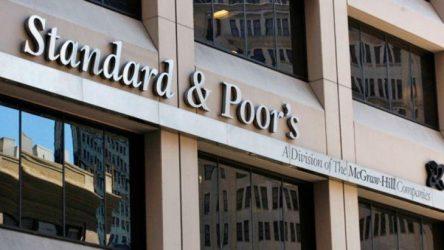 Αναβάθμιση της Ελλάδας από την Standard & Poor’s κατά δύο βαθμίδες