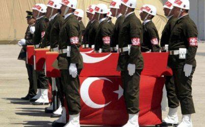 13 Τούρκοι στρατιωτικοί νεκροί σε μάχες με το PKK μέσα σε τέσσερις μέρες