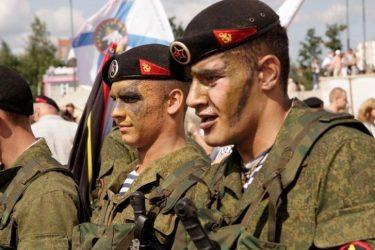 Νεκρός Ρώσος πεζοναύτης κατά τις προσπάθειες διάσωσης των πιλότων