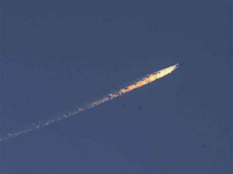 Ρωσικό Su-24SM καταρρίφθηκε από ζεύγος τουρκικών F-16C στη βορειοδυτική Συρία – Σε εξέλιξη αποστολή CSAR (Video)