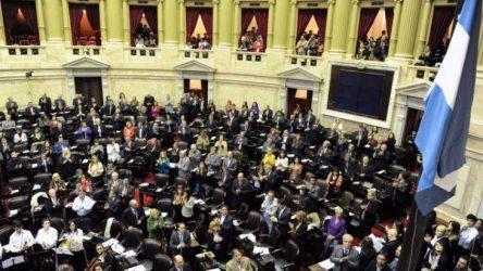 Πληρώνει η Αργεντινή τους κερδοσκόπους, 14 χρόνια μετά την χρεοκοπία της