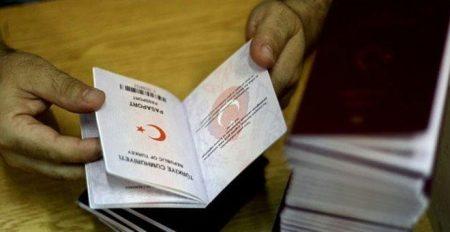 Με σφραγίδα του ψευδοκράτους ένας από τους τούρκους αστυνομικούς στη Χίο