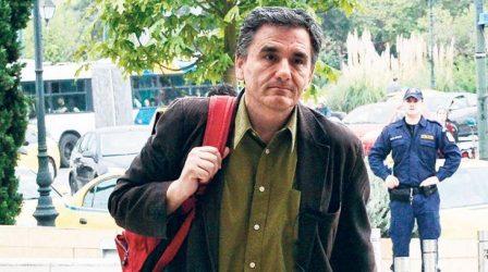 Τσακαλώτος: Συγγνώμη, λάθος που δεν είπαμε στους δανειστές για το βοήθημα