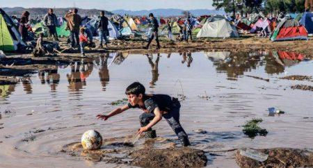 DW: To σχέδιο «αντι-Μέρκελ» στον βαλκανικό διάδρομο