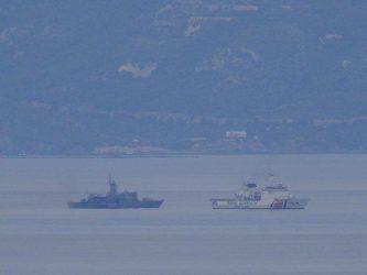Μεγάλη συγκέντρωση Ελληνικών και Τουρκικών πλοίων στην περιοχή των Οινουσσών (Video)