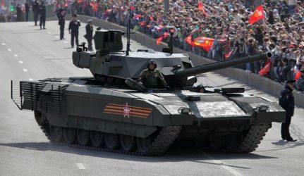 Εκατό άρματα μάχης T-14 “Armata” παρήγγειλε ο Ρωσικός Στρατός