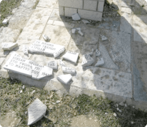 Για μια ακόμη φορά «γνωστοί-άγνωστοι» κατέστρεψαν το μνημείο της μάχης του «Υψώματος 731» (Video)