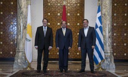 Άδοξο τέλος στην Τριμερή του Καΐρου