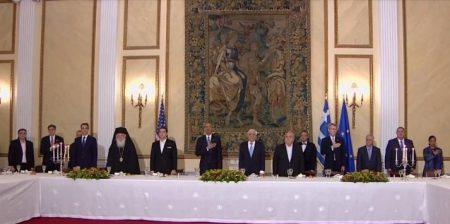 Τα «ζητιανάκια» και η επίσκεψη Ομπάμα