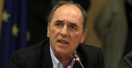 Συνάντηση Γ. Σταθάκη με στελέχη της Tesla για τα «έξυπνα» και «ενεργειακά» νησιά