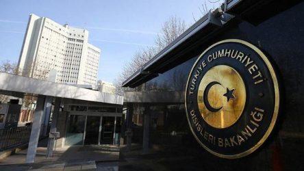 ΥΠ.ΕΞ. Τουρκίας: Διερεύνηση για τα αίτια της πυρκαγιάς στο τέμενος Βαγιαζήτ