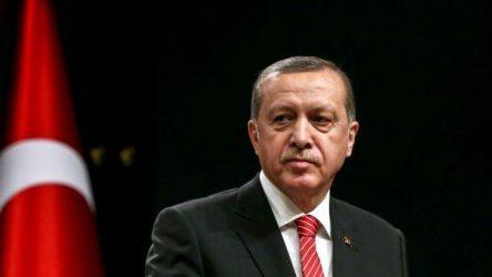 “Βυθίζεται” στο εσωτερικό του ο Ερντογάν: Θα κυνηγούμε τα Eλληνικά σκάφη στο Αιγαίο