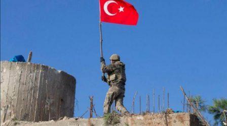 Οι Τούρκοι υψώνουν την σημαία τους στην Συρία