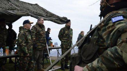 «Πορτοκαλί» συναγερμός και οι φόβοι της Αθήνας για τους 8 Τούρκους