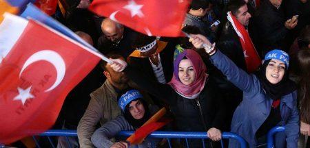 Σάββας Καλεντερίδης: Δεν βλέπω θερμό επεισόδιο