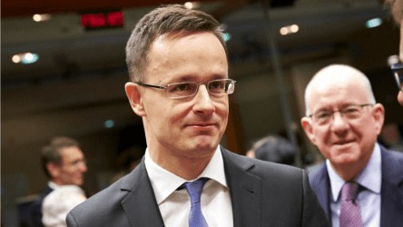 Ούγγρος ΥΠΕΞ: Δεν θα δεχθούμε καμία υποχρεωτική ποσόστωση μεταναστών