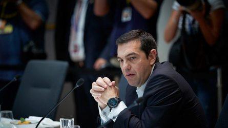 Περισσότεροι μετανάστες στην Ελλάδα για να μην αυξηθεί ο ΦΠΑ