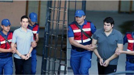 Επιστρέφουν απόψε στην πατρίδα οι δύο Έλληνες στρατιωτικοί