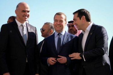 Παλέρμο – Συνομιλία Αλέξη Τσίπρα με Μεντβέντεφ και Φατάχ Αλ Σίσι