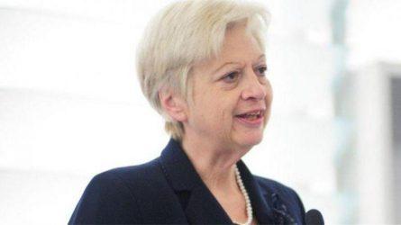 Ανοίγει μέτωπο με την Ευρώπη η Αλβανία – Ανεπιθύμητη η Kύπρια ευρωβουλευτής Ελένη Θεοχάρους