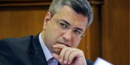 Τζιτζικώστας- Οι πινακίδες στην Περιφέρεια θα γράφουν Σκόπια και όχι Β. Μακεδονία