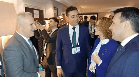 Συνάντηση Αποστολάκη με Zaev,Dimitrov και Sekerinska