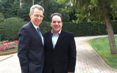 Συνάντηση Τζέφρι Πάιατ με τον διοικητή του Αγίου Όρους