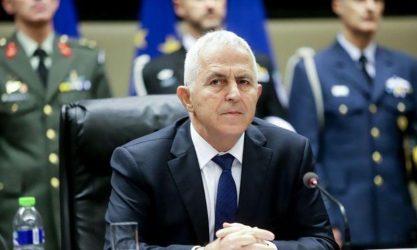 Δεν θα είναι υποψήφιος στις εκλογές ο υπουργός Εθνικής Άμυνας