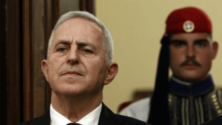 Ευάγγελος Αποστολάκης – Οι ένοπλες δυνάμεις, εγγύηση για την προάσπιση της εδαφικής μας ακεραιότητας