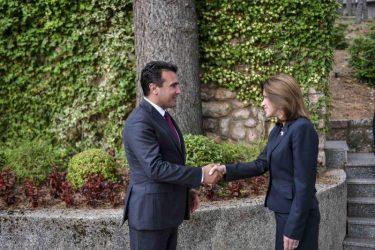 Πρώτη συνάντηση της Κέιτ Μπερνς με τον Ζόραν Ζάεφ
