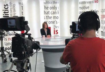Με “συνταγή” Τζέφρι Πάιατ στην Βόρεια Μακεδονία η Κέιτ Μπερνς