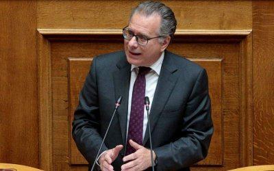 Κουμουτσάκος: Εκρηκτικό το μεταναστευτικό πρόβλημα