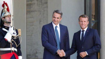 Μακρόν: Θα ενισχύσουμε την αμυντική συνεργασία με την Ελλάδα