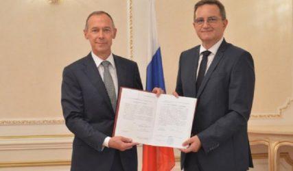 Το ρωσικό προξενείο λειτουργεί ξανά στην Αλεξανδρούπολη