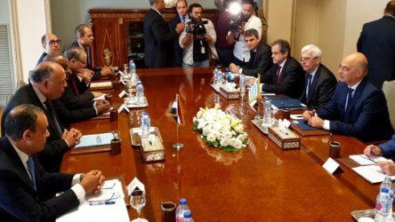 Αίγυπτος: Συνάντηση Νίκου Δένδια – Σάμεχ Σούκρι