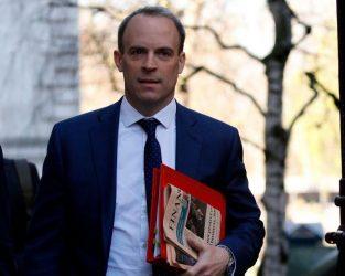 Μ.Βρετανία: Αναλαμβάνει καθήκοντα Πρωθυπουργού ο Ντομινίκ Ράαμπ