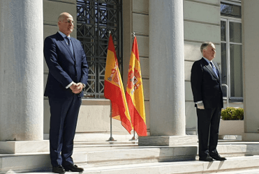 Τελετή συμπαράστασης της Ελλάδας στην Ισπανία