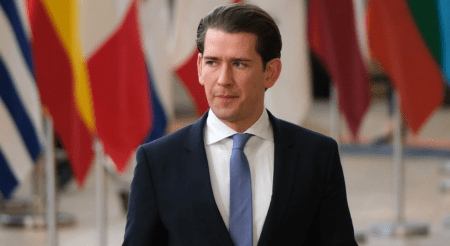 Κουρτς σε Ερντογάν: Η Τουρκία ή θα συμμορθωθεί ή θα έρθουν κυρώσεις