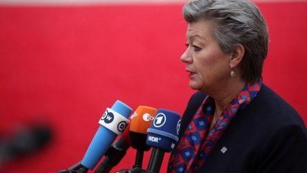 Ίλβα Γιόχανσον: «Επιστροφή στο μέλλον» των ανοιχτών συνόρων, μόλις τεθεί υπό έλεγχο η πανδημία