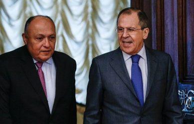 Οι εξελίξεις σε Μέση Ανατολή και Βόρεια Αφρική στο επίκεντρο της συνομιλίας Λαβρόφ – Σούρκι
