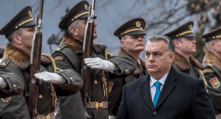 Ορμπάν: Ο Τραμπ δεν θα δώσει χρήματα στο Κίεβο αν επανεκλεγεί και ο πόλεμος θα τελειώσει