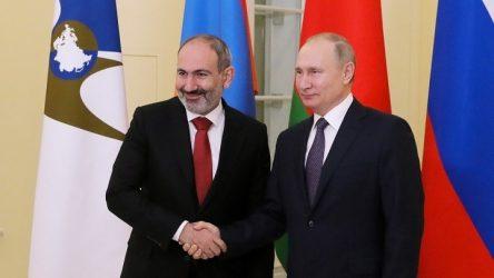 Πούτιν και Πασινιάν εξέφρασαν την ανησυχία τους για την παρουσία μαχητών από τη Μέση Ανατολή στο Ναγκόρνο Καραμπάχ