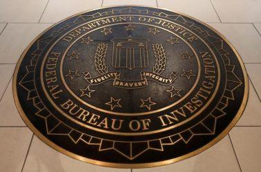 Το FBI ερευνά μια «εκστρατεία» μέσω τηλεφωνικών κλήσεων που προέτρεπαν τους πολίτες «να μείνουν στο σπίτι» ανήμερα των εκλογών
