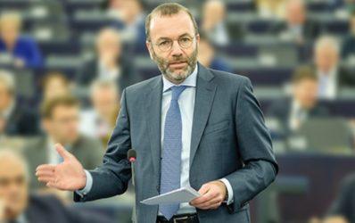 Βέμπερ: Η συμφωνία της ΕΕ με την Αίγυπτο δείχνει για άλλη μια φορά ότι η ηγεσία του ΕΛΚ επιλύει τις σημαντικές προκλήσεις