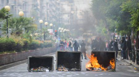Επιθέσεις και τρομοκράτηση της κοινωνίας από ομάδες που ελέγχουν τρίτες χώρες